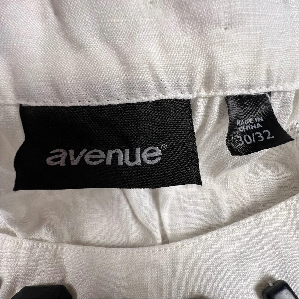 Avenue 100% Linen White Sleeveless Top Black Beaded Neck Women's 30/32